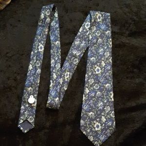 NINA RICCI Floral neck Tie